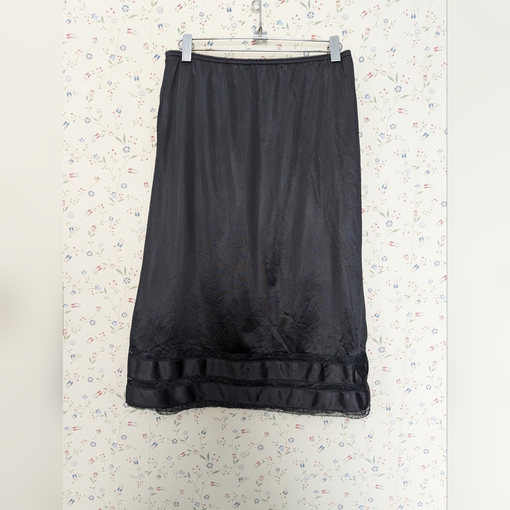 Adonna Black Lace Slip Ski Side Slit Sexy Whimsigoth Date Night Out Vintage Med.